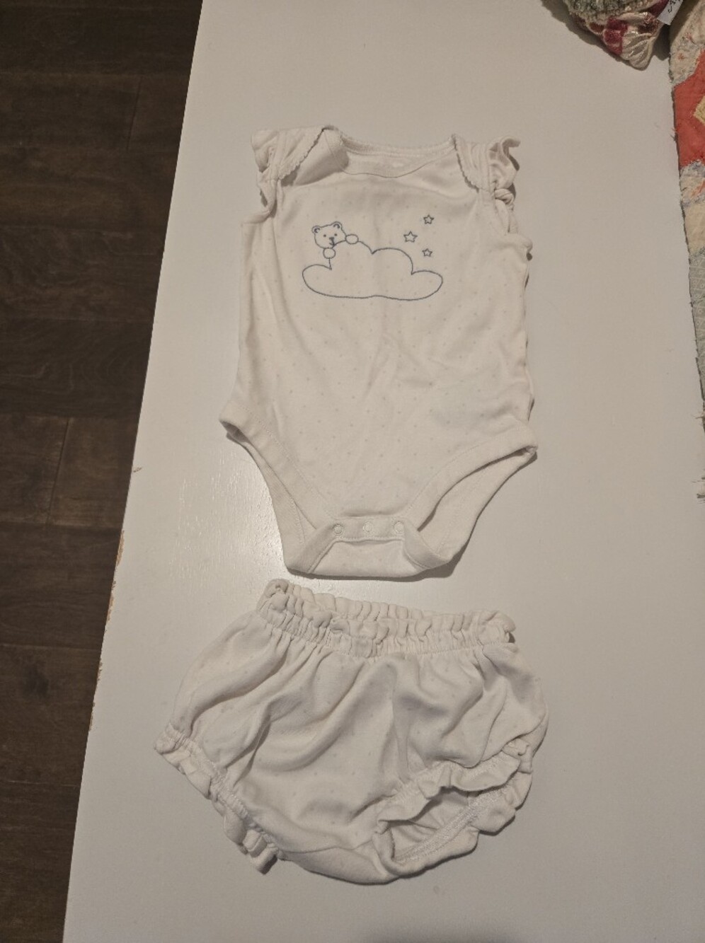 GAP White Cloud & Bear Cotton Onesie with Matching Bloomers